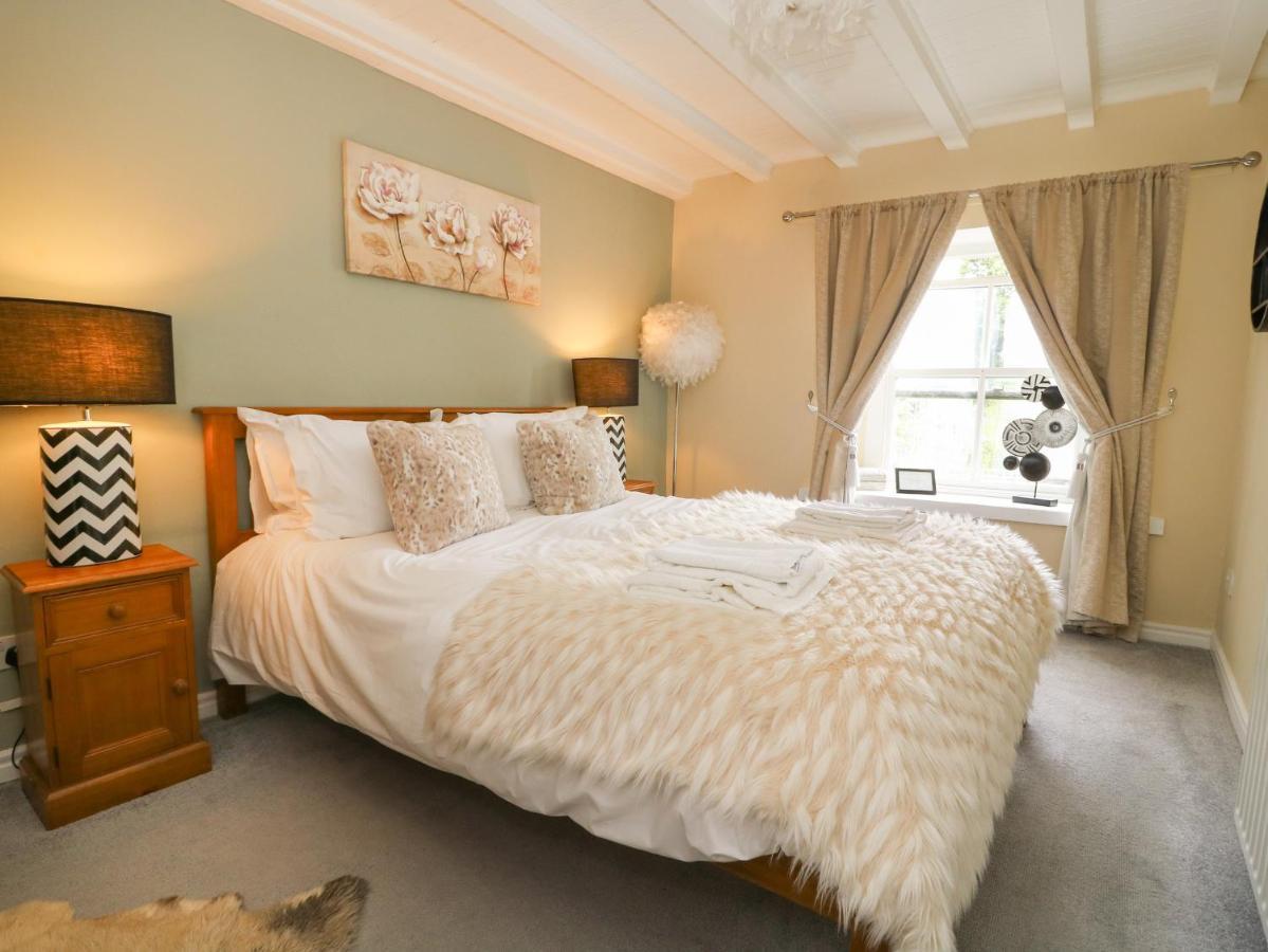 הוילה Crakehall St Edmunds House מראה חיצוני תמונה